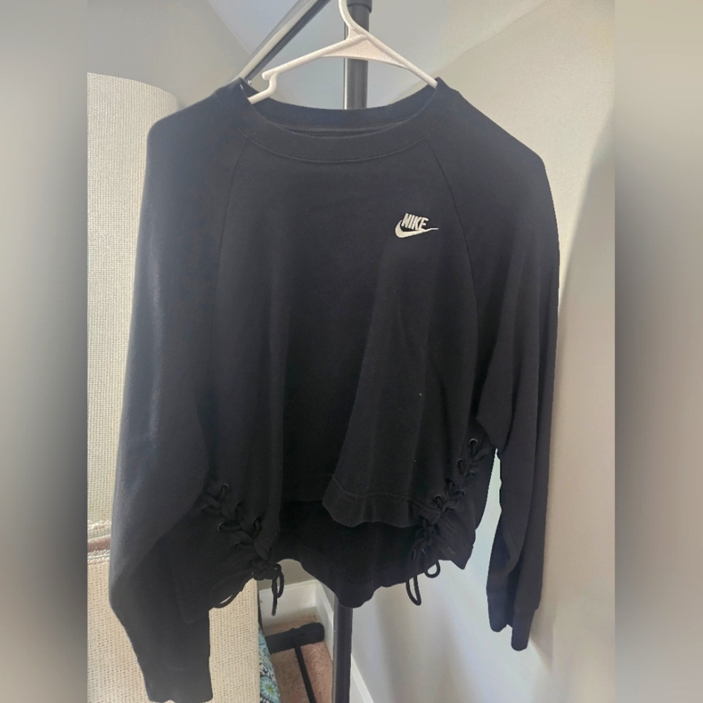 Nike Women's Black Sweatshirt